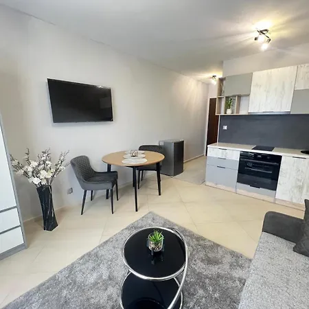 Lägenhet елегантно студио в18 в комплекс одисей, несебър